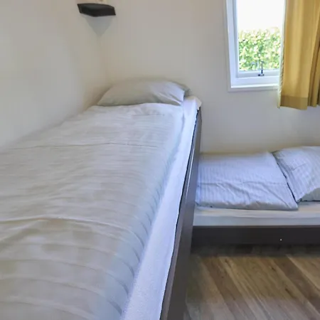 T Kaatsheuveltje 3 Дом отдыха *